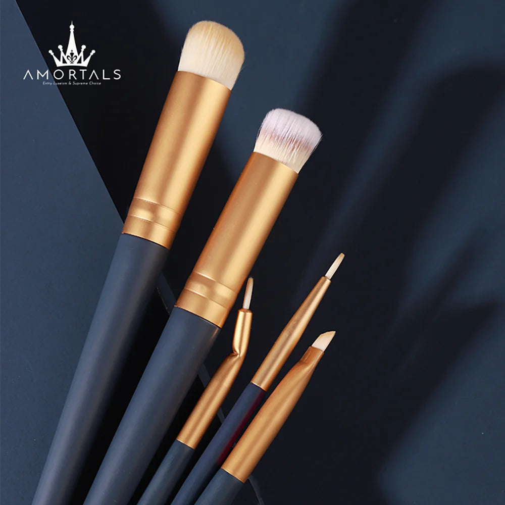 AMORTALS Detail Concealer Brush #102