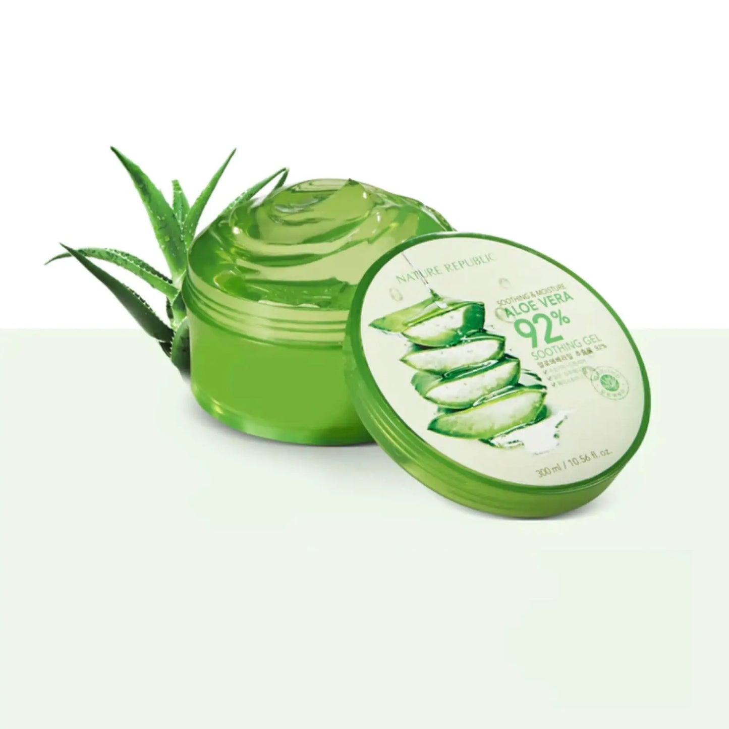 Nature Republic - Soothing and Moisture Aloe Vera 92% Soothing Gel