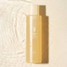 Numbuzin No.3 Super Glowing Essence Toner 200ml